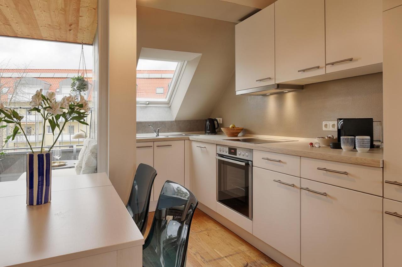 Homiestay City-Apartment, Balkon & Parkplatz Wurzburgo Exterior foto